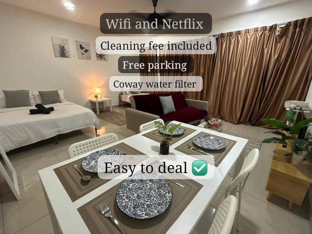 Alami Homestay Trefoil กัวลาเซอลาโงร์ ภายนอก รูปภาพ