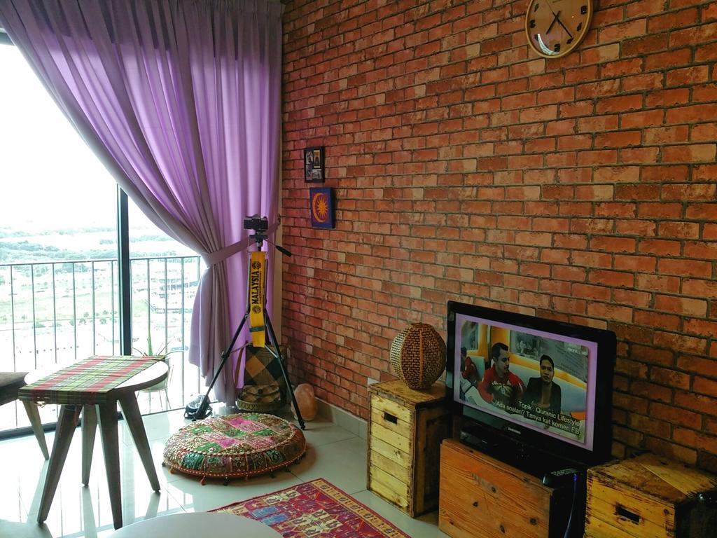 Alami Homestay Trefoil กัวลาเซอลาโงร์ ภายนอก รูปภาพ