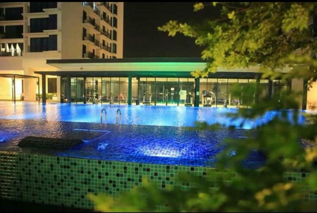 Alami Homestay Trefoil กัวลาเซอลาโงร์ ภายนอก รูปภาพ